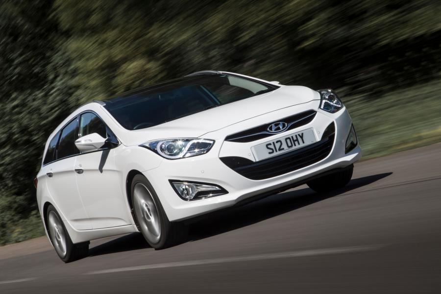  Hyundai i40 Tourer 2014 года  (UK) (фото 15 из 73)